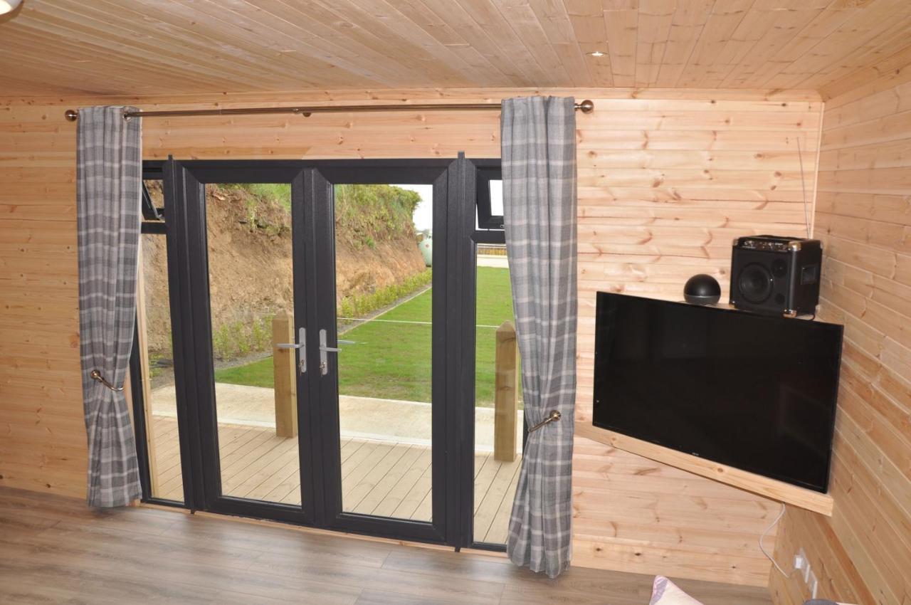 Foyle View Cabin Greencastle  Exterior photo